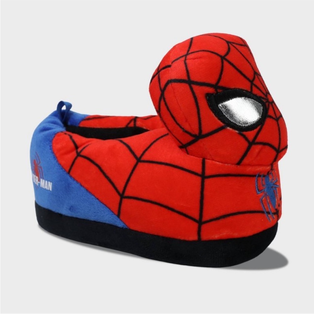 NWOT Spider-Man Kids Slippers